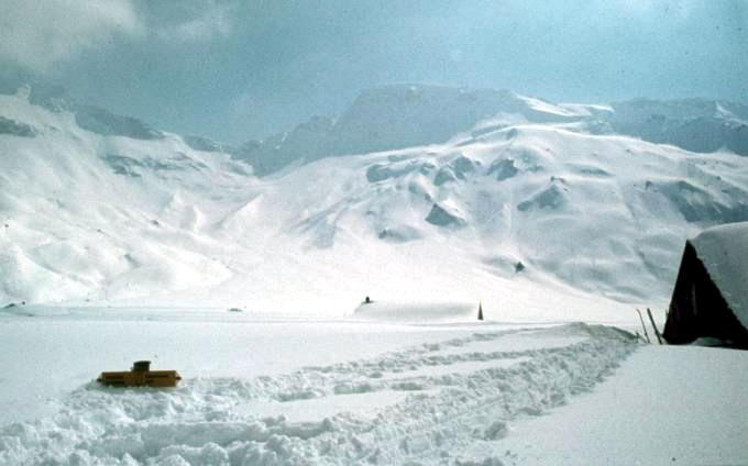 00 Wegweiser Engstligen b