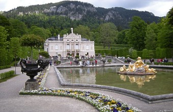 11a Schloss Linterhof 1