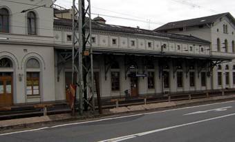 35 Bahnhof Ruedesheim02