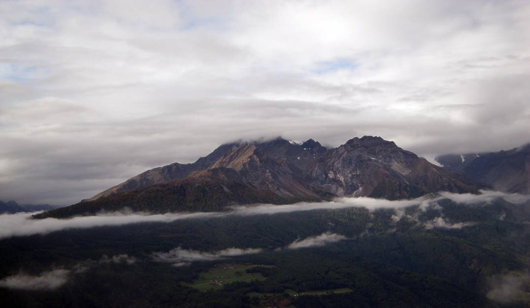 09 Laser Orgelspitz in Wolken